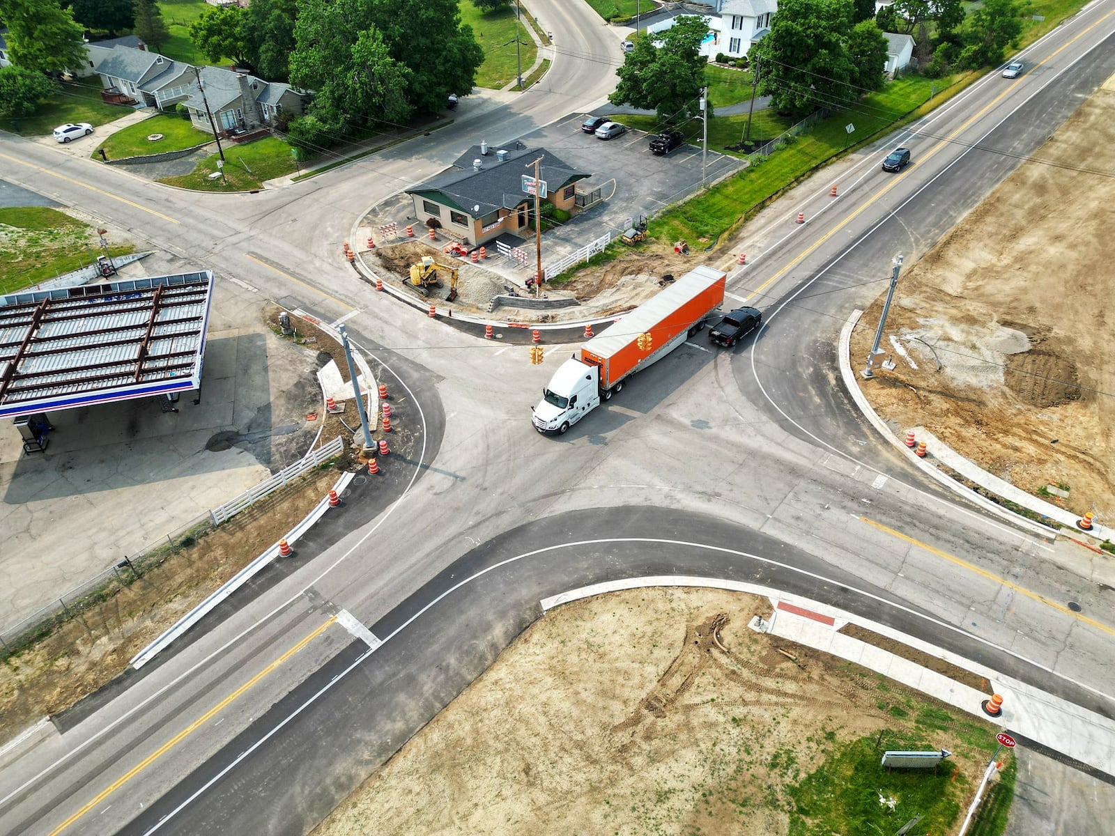 Construction continues on an intersection improvement project on US 127 and OH 725 in Camden Thursday, June 15, 2023. NICK GRAHAM/STAFF