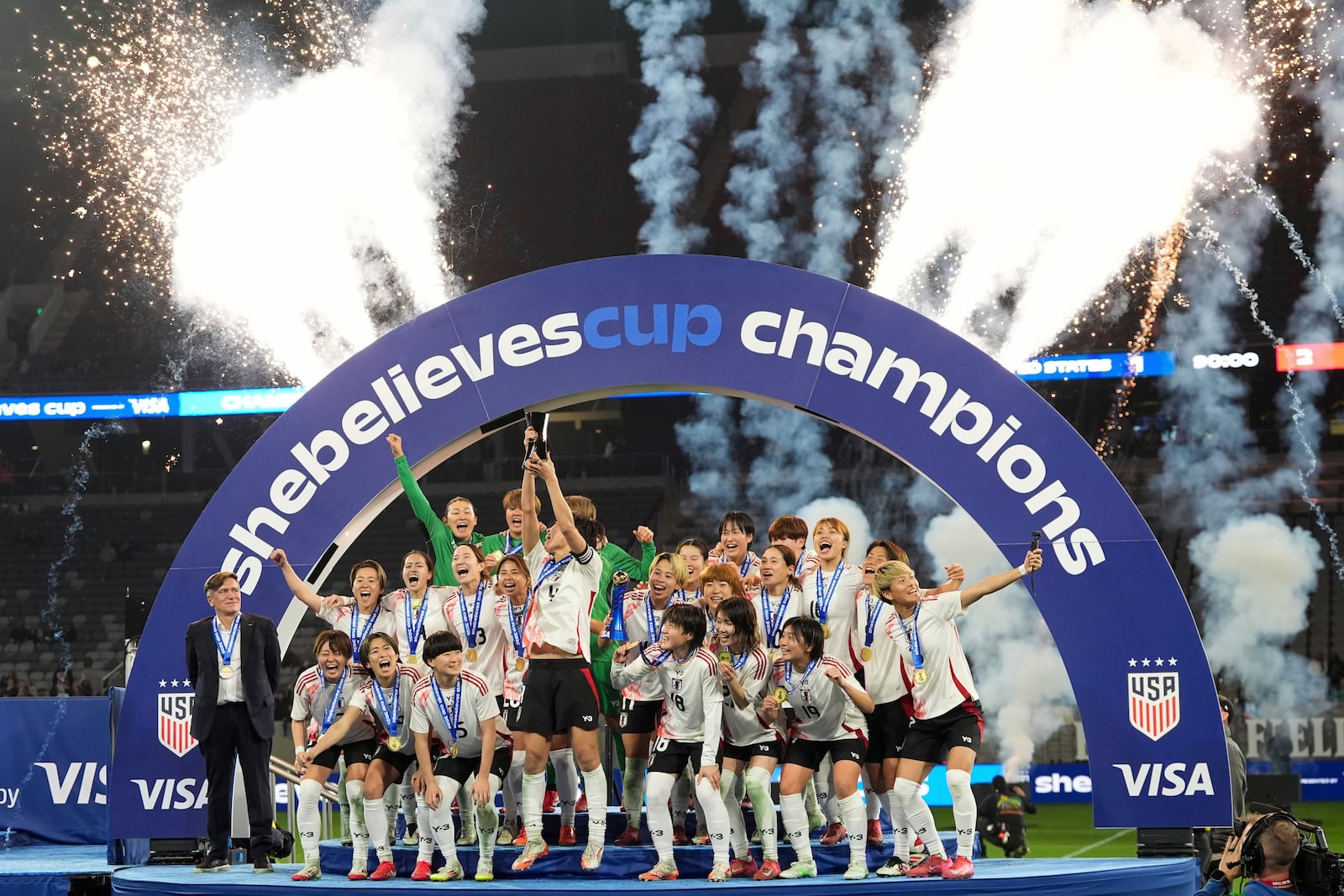 Players for Japan celebrate after defeating the United States to win the SheBelieves Cup women's soccer tournament Wednesday, Feb. 26, 2025, in San Diego. (AP Photo/Gregory Bull)