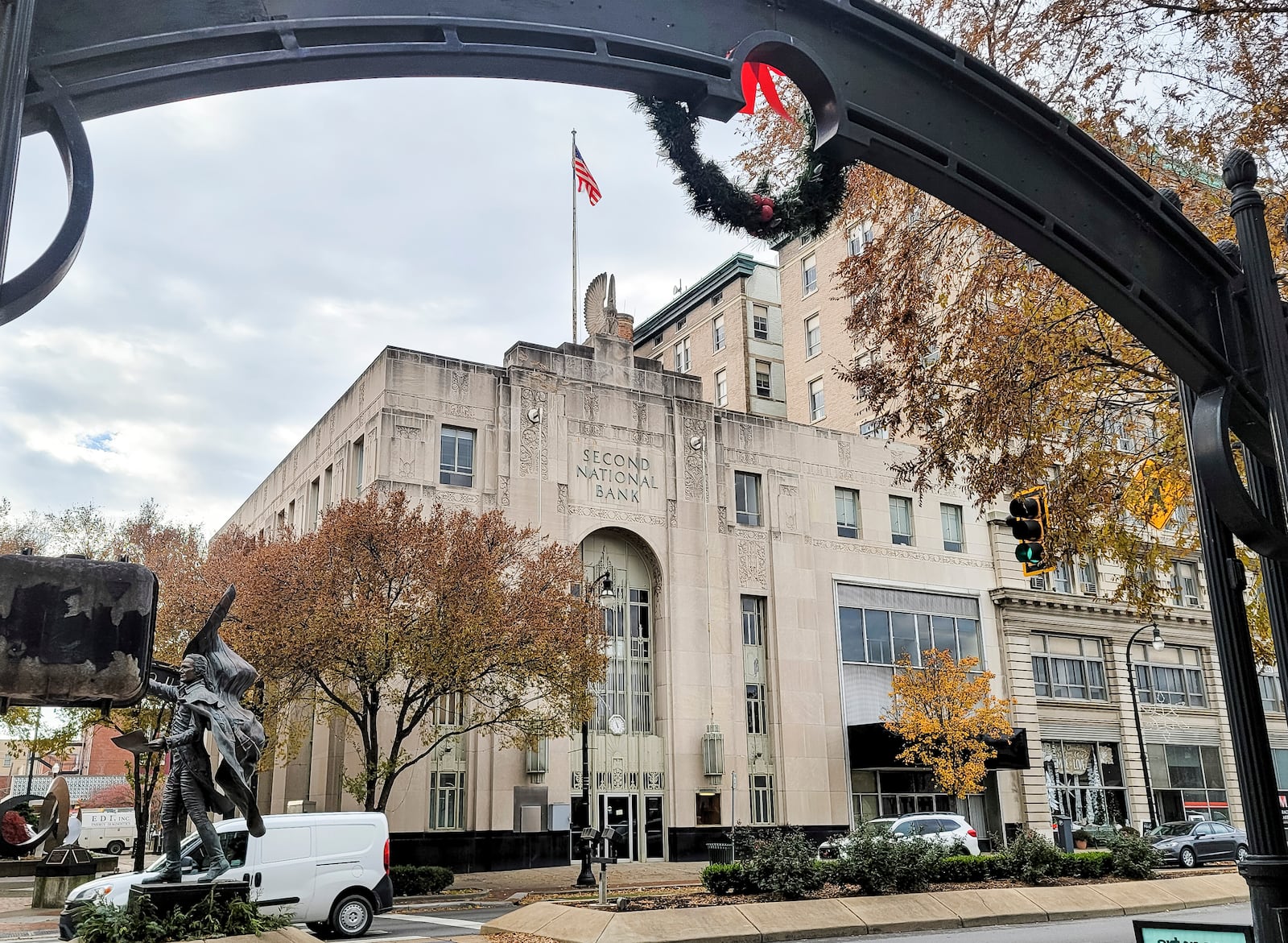 The historic Second National Bank building on High Street in Hamilton was occupied by US Bank until recently. NICK GRAHAM / STAFF