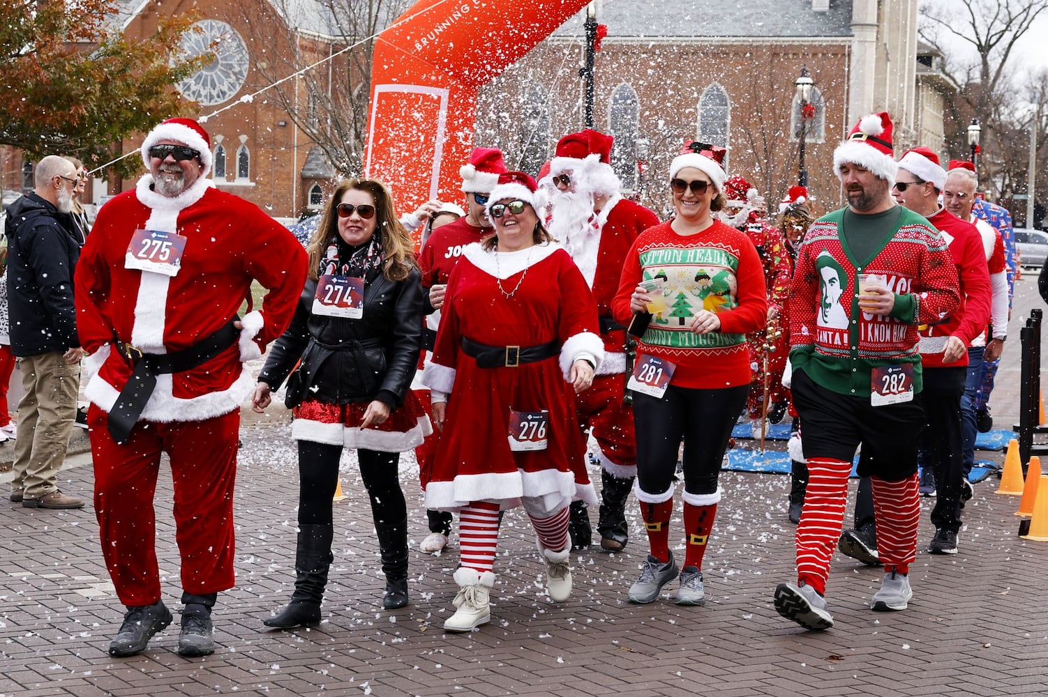 120223 SantaCon Hamilton