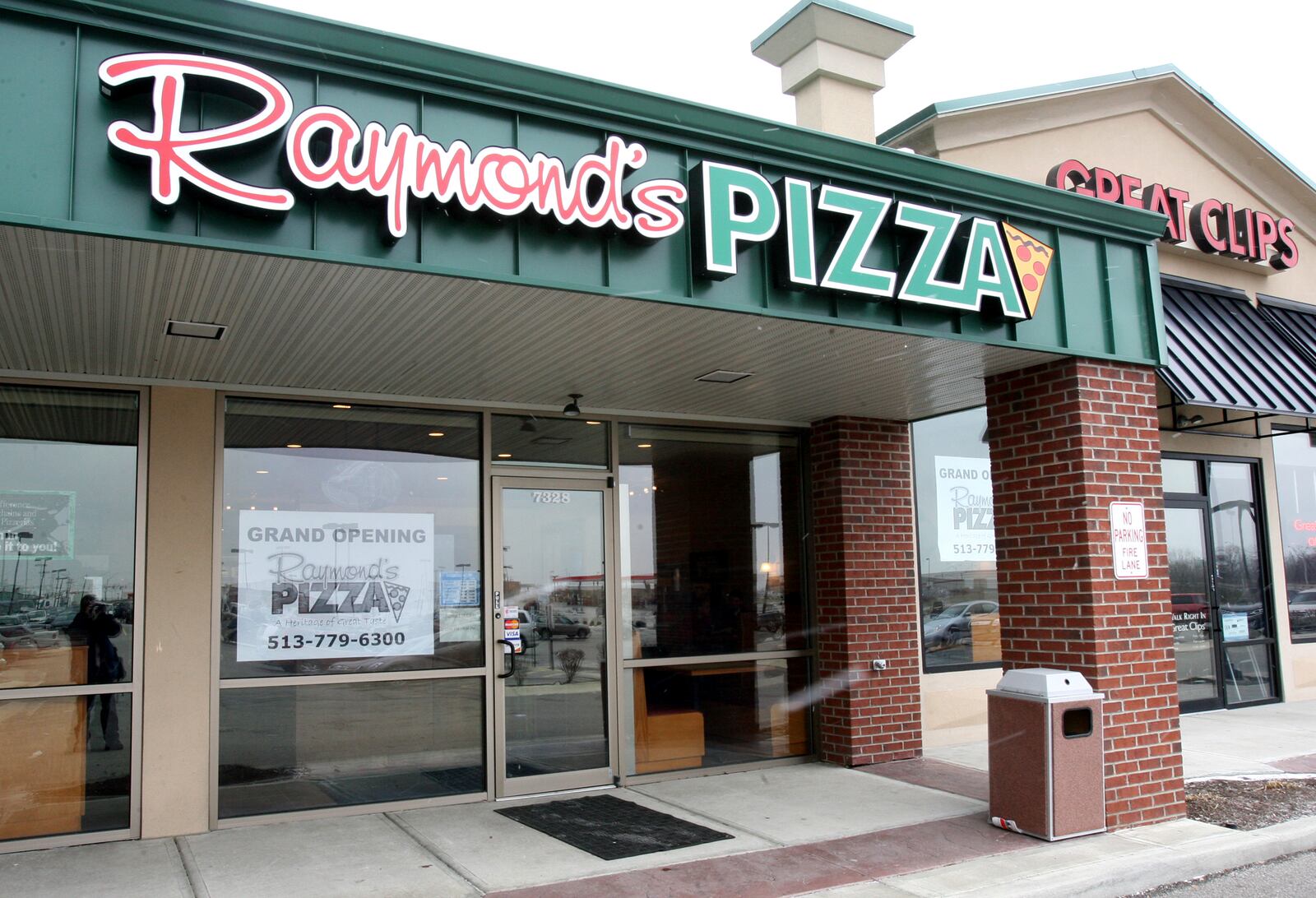 Raymond's Pizza in Liberty Twp. Staff photo by Greg Lynch