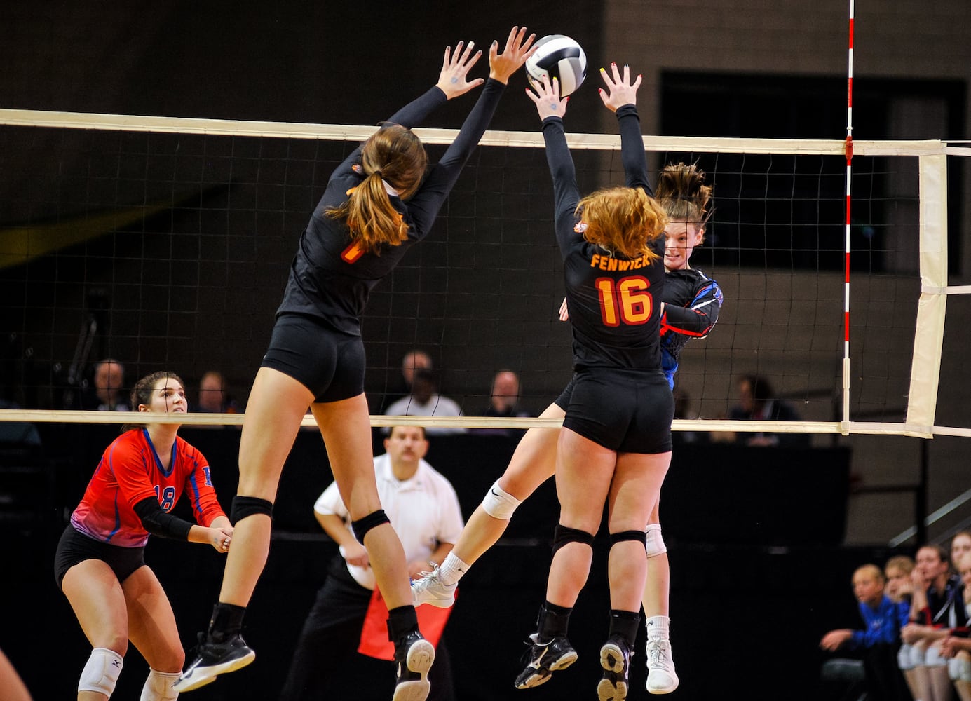 Fenwick wins Division II State volleyball championship against Highland