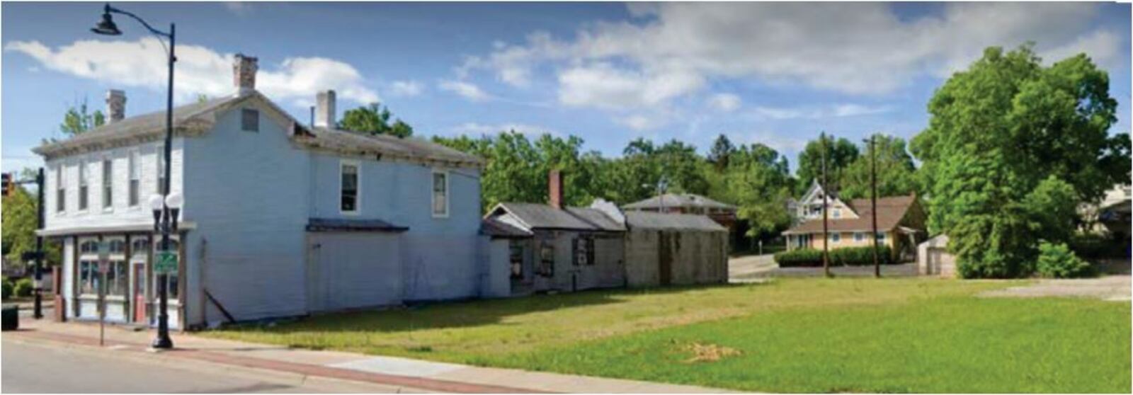 This is what the building soon to be occupied by the HUB on Main bar (HUB stands for Hamilton's Urban Backyard) looked like before its renovation. NICK GRAHAM/SAFF