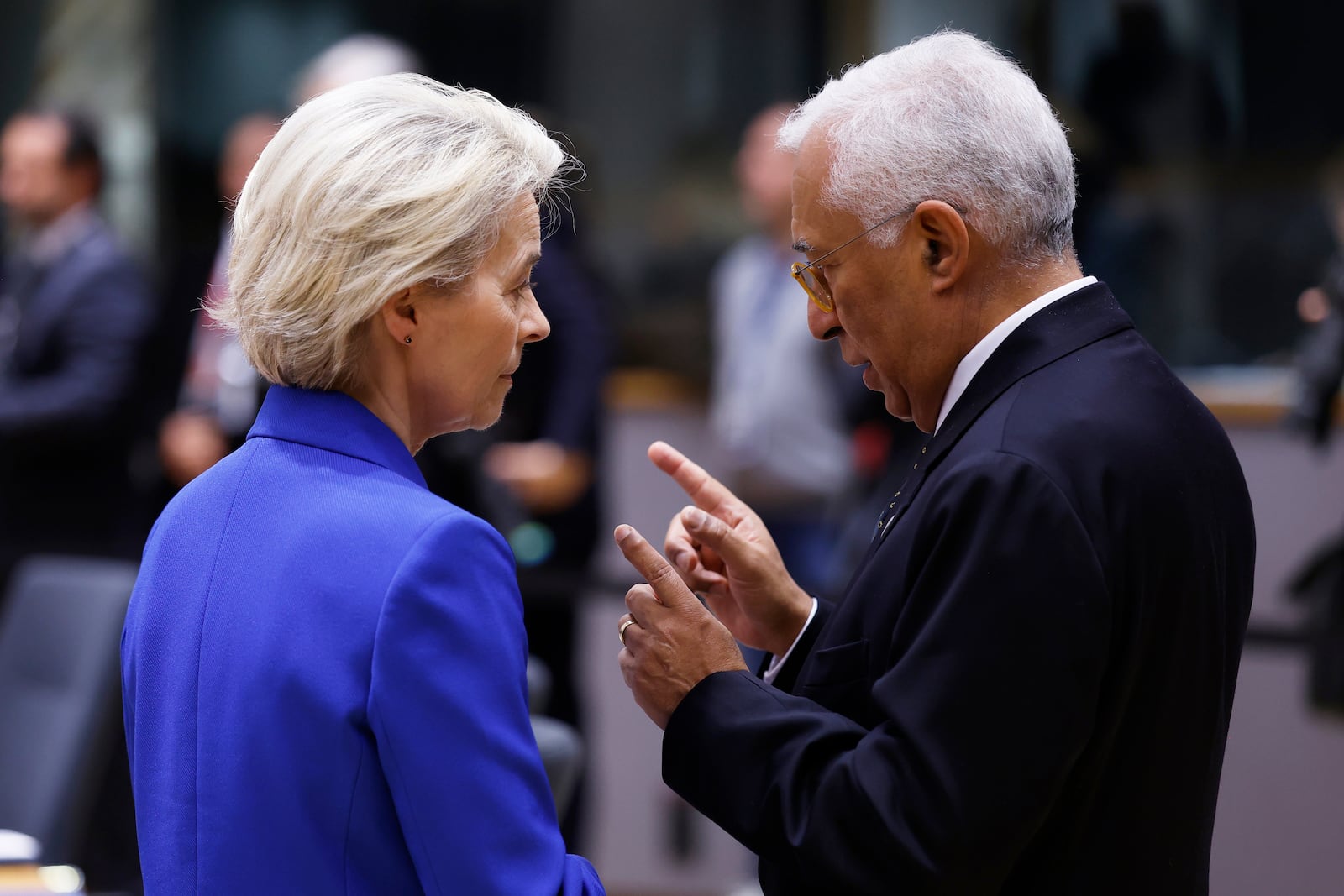 European Commission President Ursula von der Leyen, left, speaks with European Council President Antonio Costa during a round table meeting at an EU summit in Brussels, Thursday, Dec. 19, 2024. (AP Photo/Omar Havana)