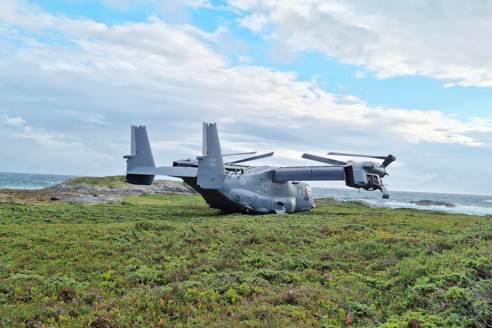 A Boeing V-22 Osprey is seen on Aug. 13, 2022, in Senja, Norway, after an emergency landing due to a clutch issue. (Norwegian Armed Forces via AP)