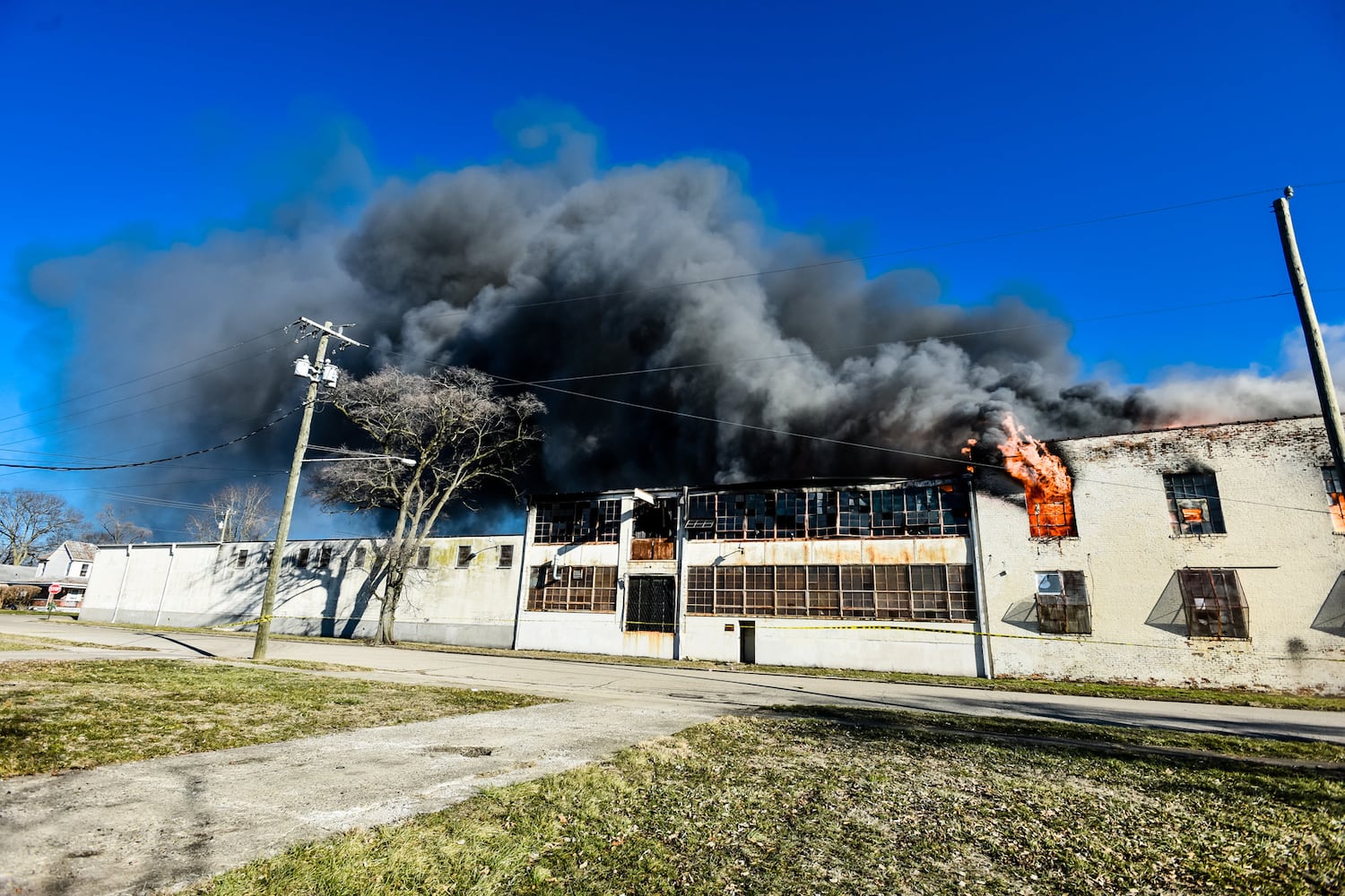 PHOTOS: Large fire at old Middletown Paperboard building on New Year’s Day