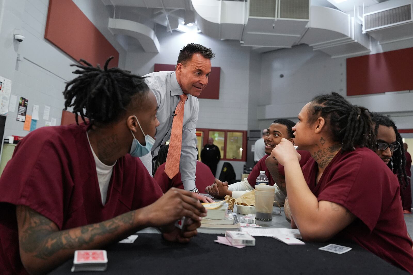 Genesee County Sheriff Chris Swanson talks with inmates in the I.G.N.I.T.E. program at the county jail, Jan. 28, 2025 in Flint, Mich. (AP Photo/Paul Sancya)