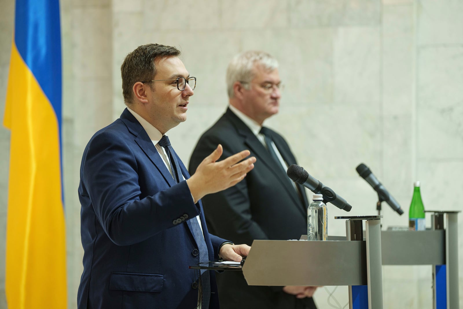 Czech Republic's Foreign Minister Jan Lipavsky speaks to journalists during a joint press conference with Ukraine's Foreign Minister Andriiy Sybiha in Kyiv, Ukraine, Friday, Nov. 22, 2024. (AP Photo/Evgeniy Maloletka)