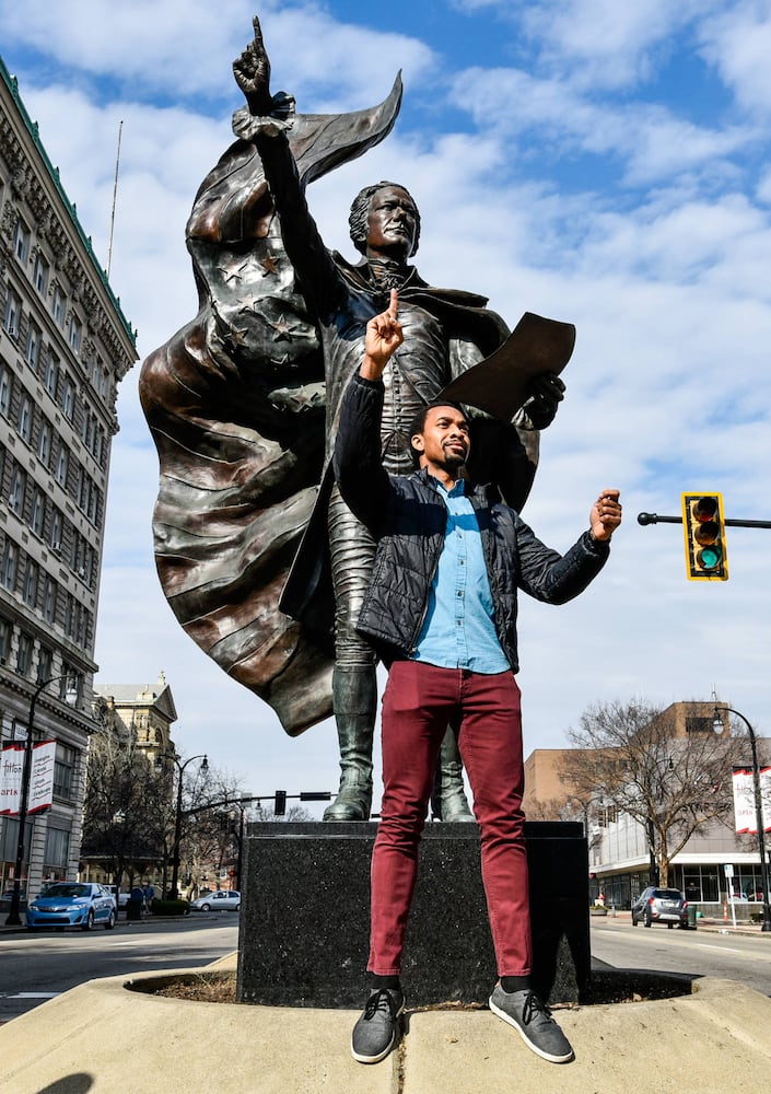 PHOTOS: Downtown Hamilton celebrates ‘Hamilton’ musical actors’ visit to Alexander Hamilton statue