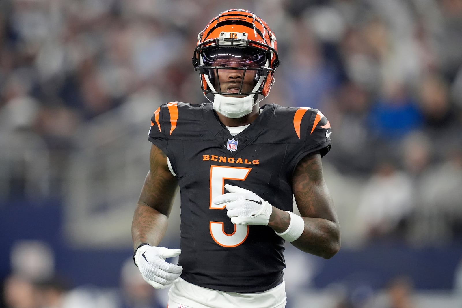 FILE - Cincinnati Bengals wide receiver Tee Higgins lines up against the Dallas Cowboys during an NFL football game in Arlington, Texas, Dec. 9, 2024. (AP Photo/Tony Gutierrez, File)