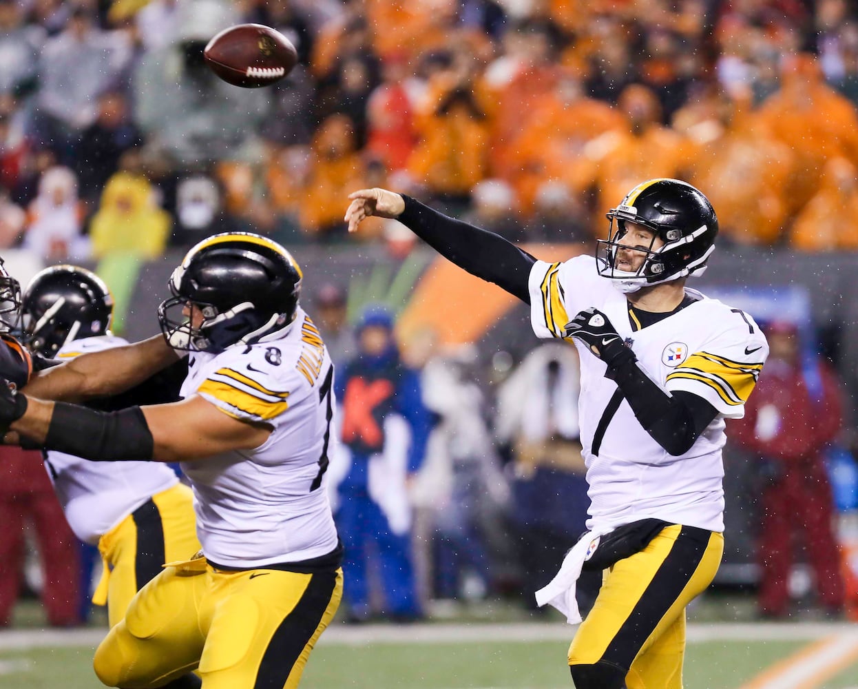 PHOTOS: Bengals vs Steelers