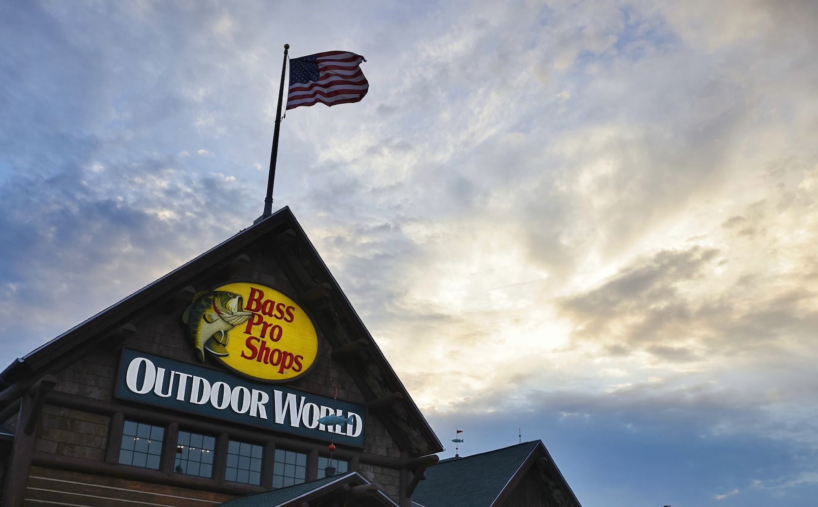 022124 Bass Pro Shops