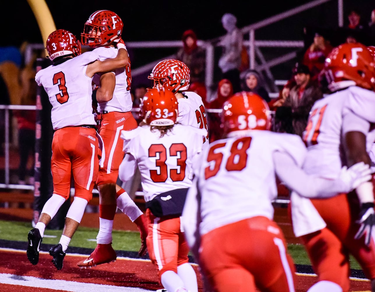 Fairfield vs Milford playoff football