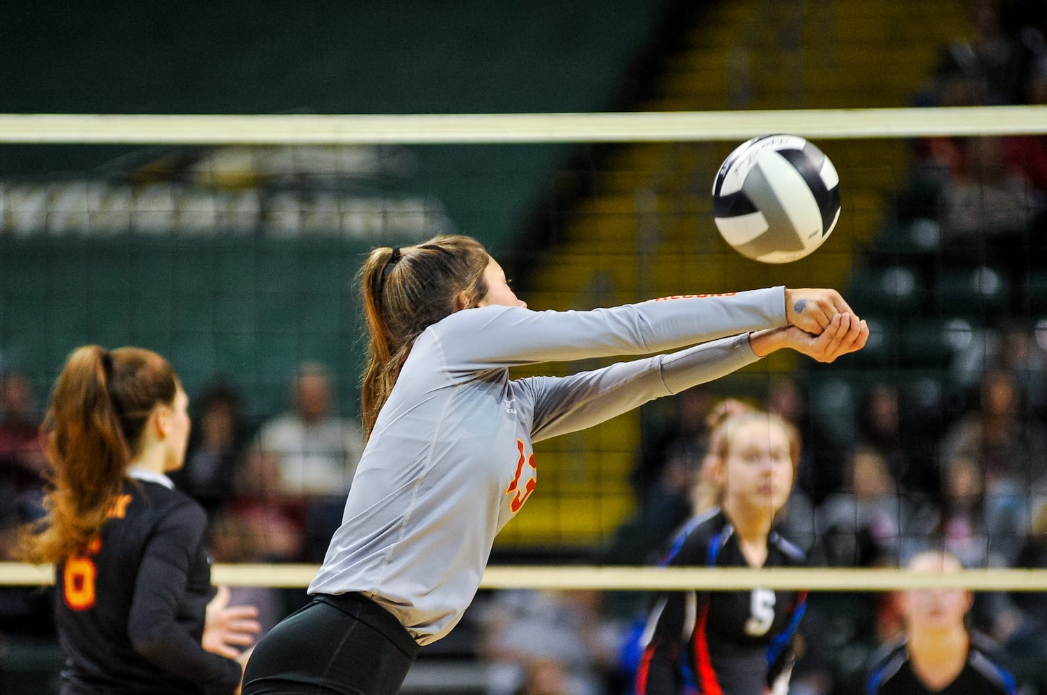 Fenwick wins Division II State volleyball championship against Highland