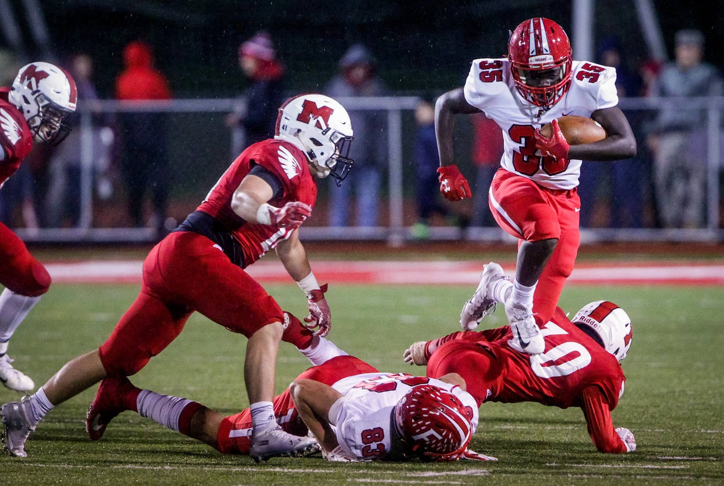 Fairfield vs Milford playoff football