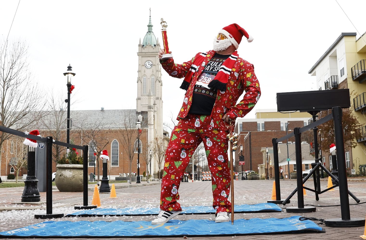 120223 SantaCon Hamilton