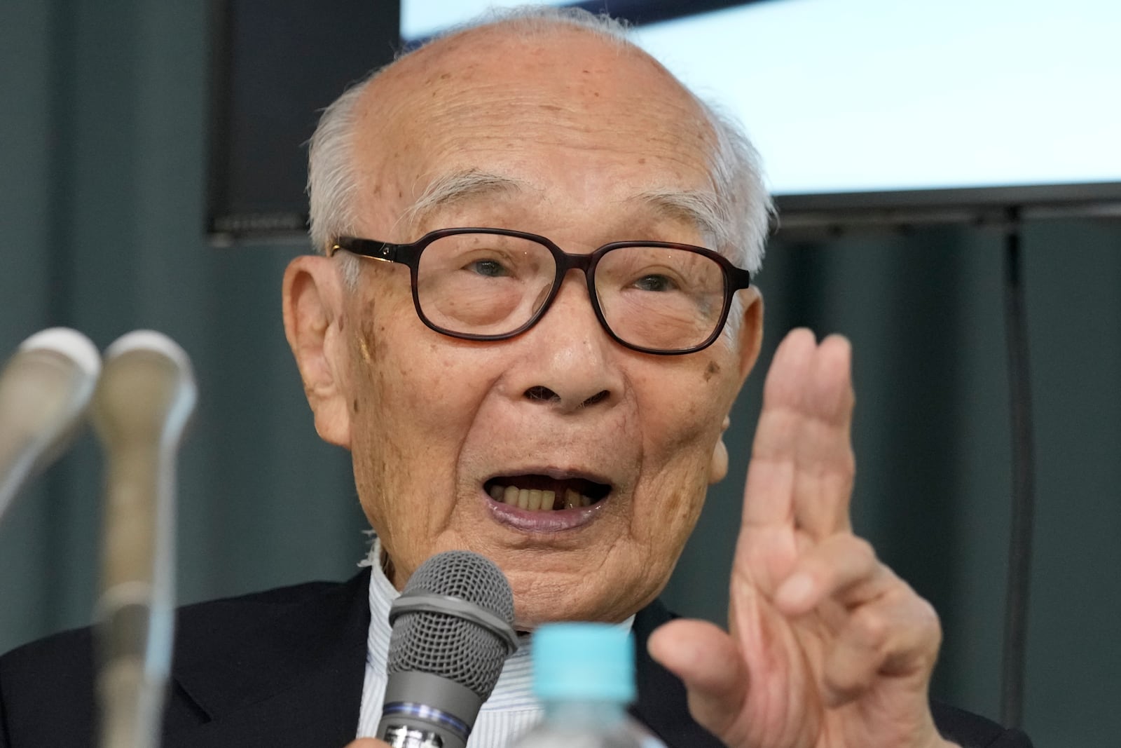 Terumi Tanaka, co-chairperson of Nihon Hidankyo speaks during a press conference in Tokyo, Saturday, Oct. 12, 2024, a day after Nihon Hidankyo, an organization of survivors of the two U.S. atomic bombings, won the Nobel Peace Prize. (AP Photo/Hiro Komae)