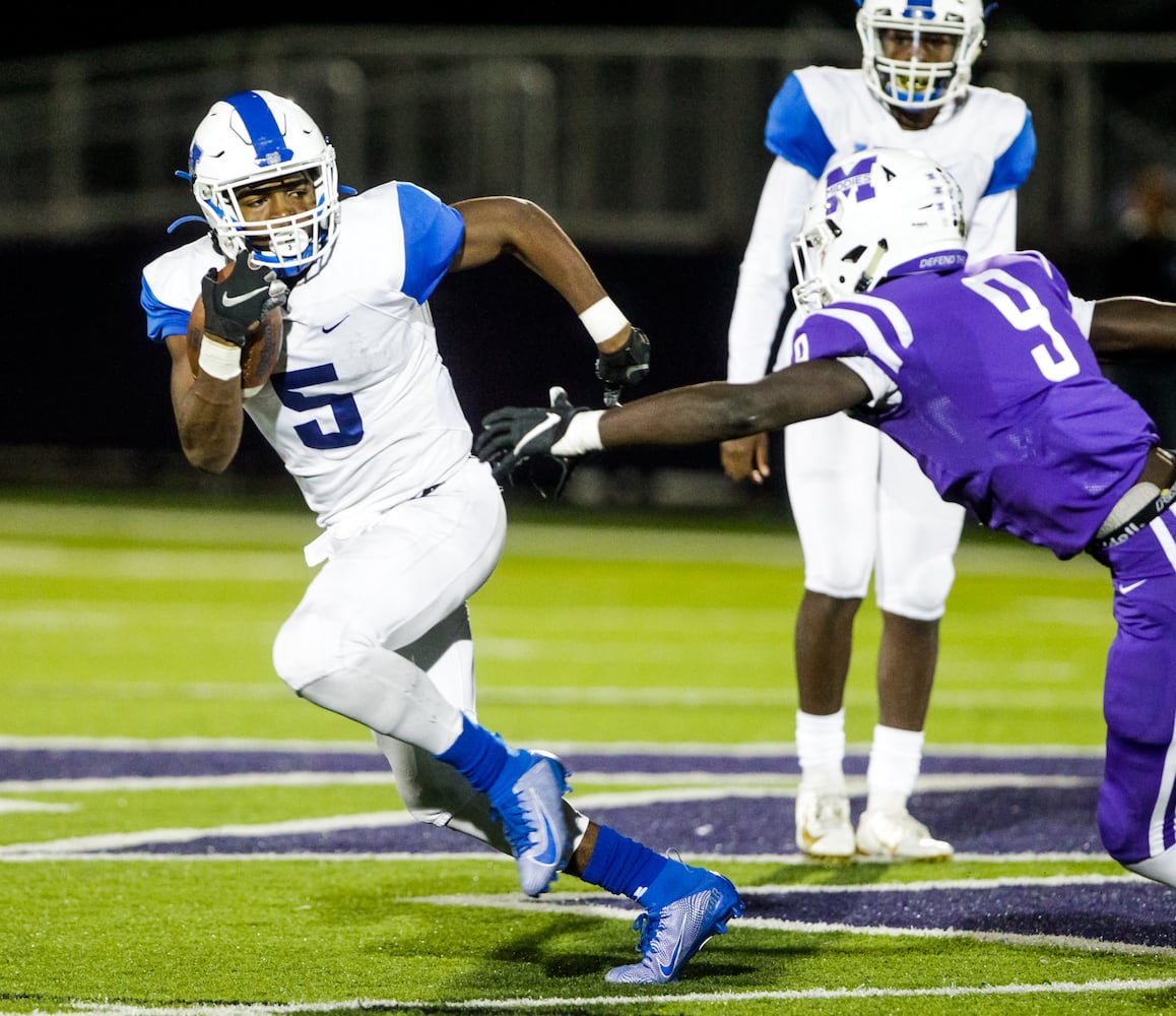 Hamilton Big Blue football beats Middletown Middies Friday, Oct. 19