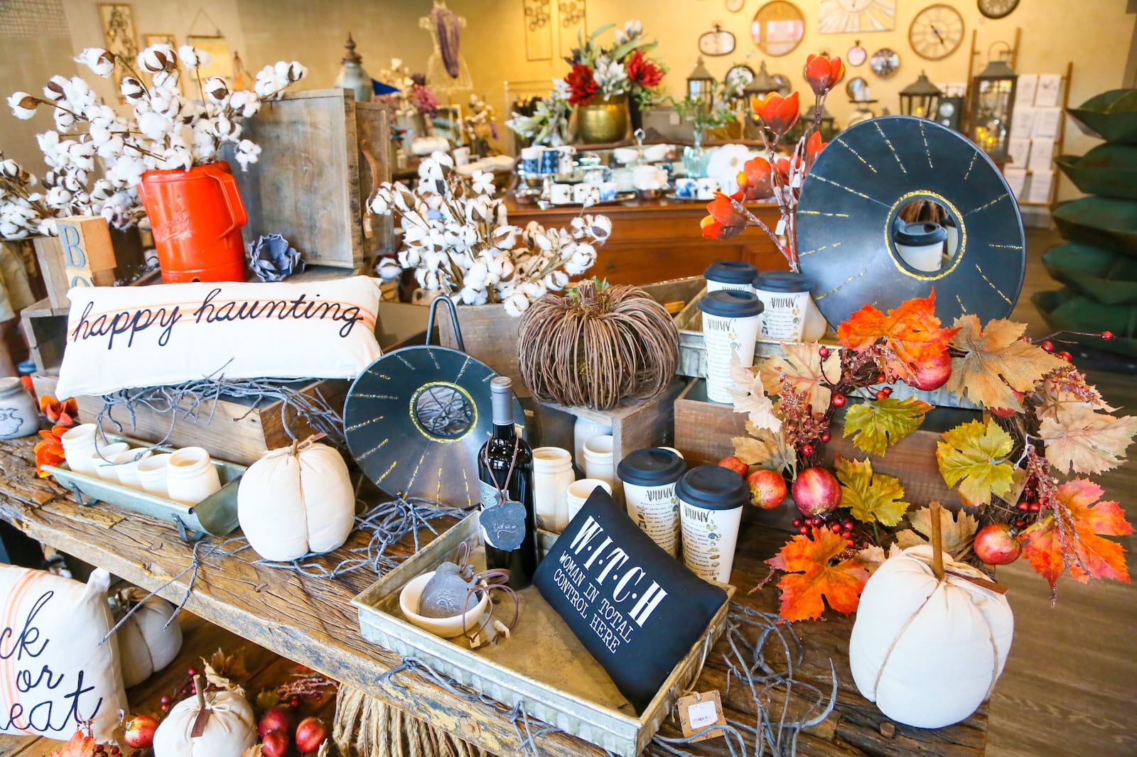 Fleurish Home’s motto is “modern, rustic home decor and unique gifts for every day living and entertaining,” said co-owner Debra Campbell.