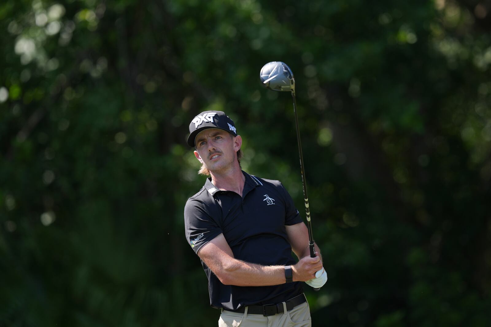 Jake Knapp watches his tee shot on the third hole during the final round of the Cognizant Classic golf tournament, Sunday, March 2, 2025, in Palm Beach Gardens, Fla. (AP Photo/Rebecca Blackwell)