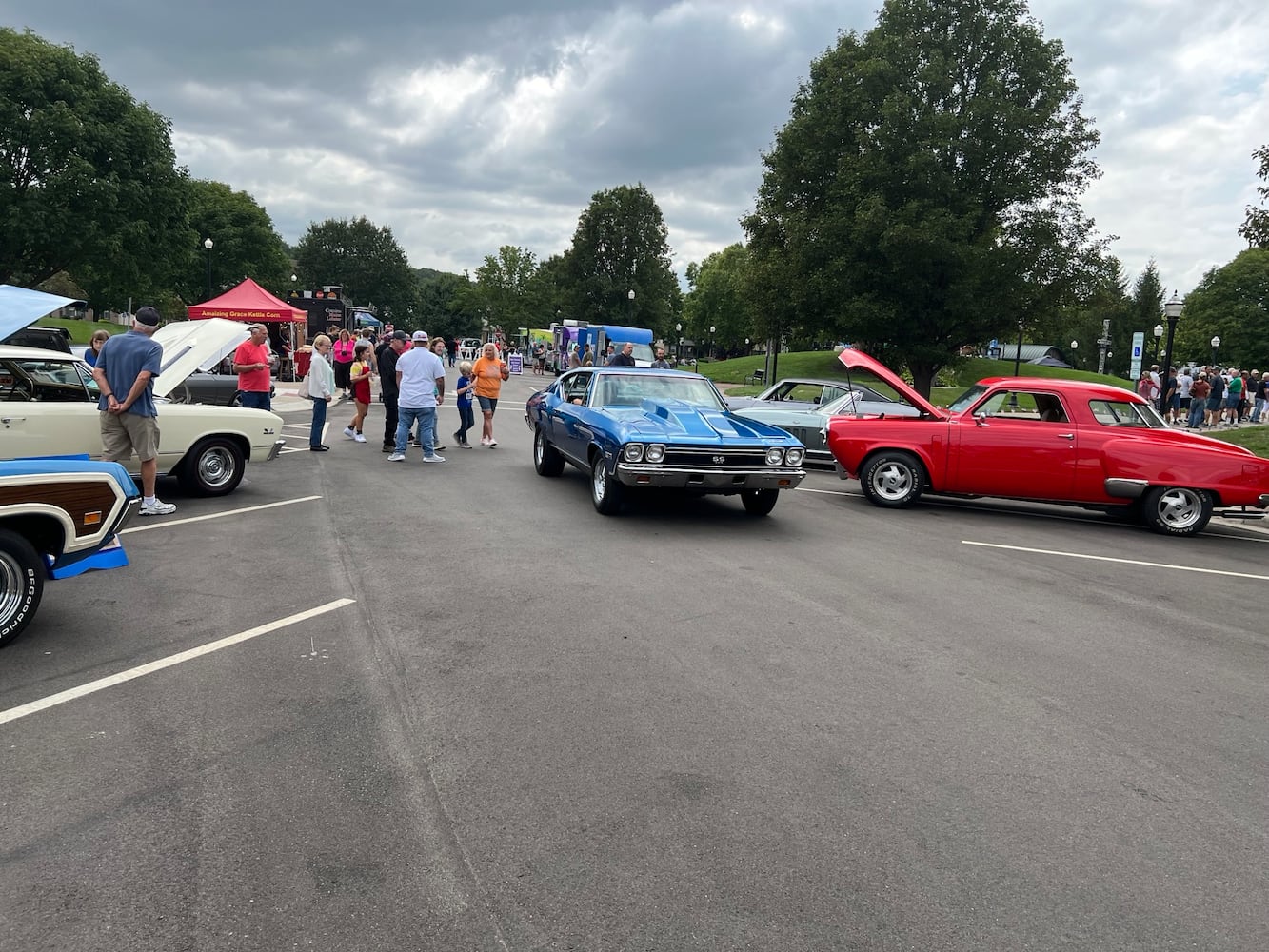 Village Green Auto Show