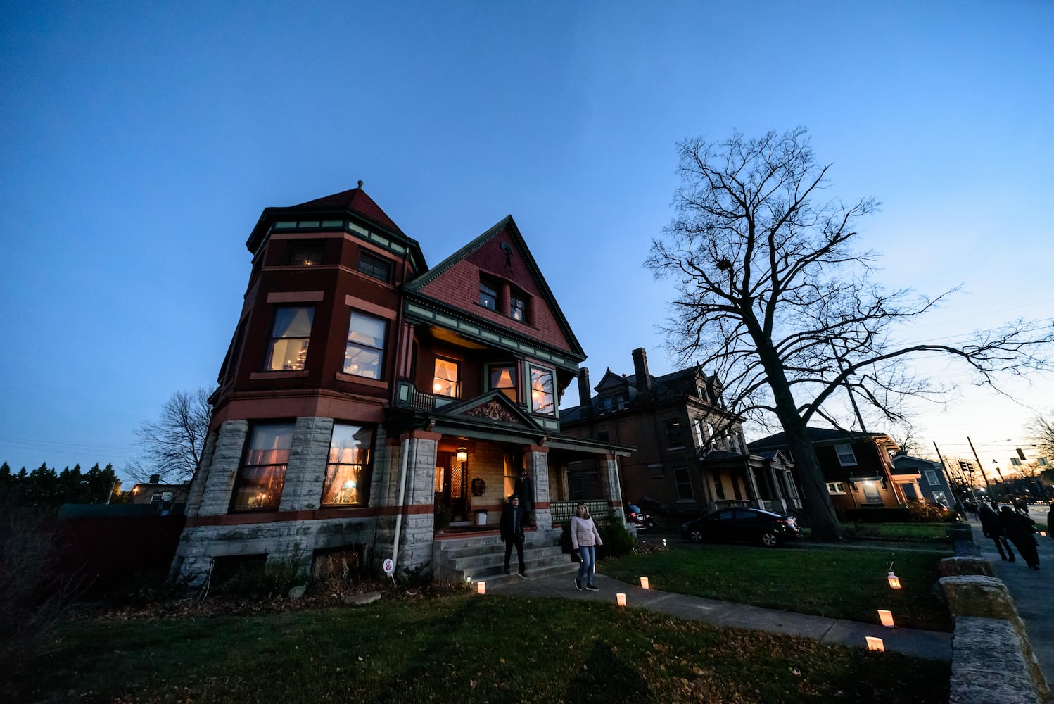 PHOTOS: South Main Candlelight Tour of Homes in Middletown