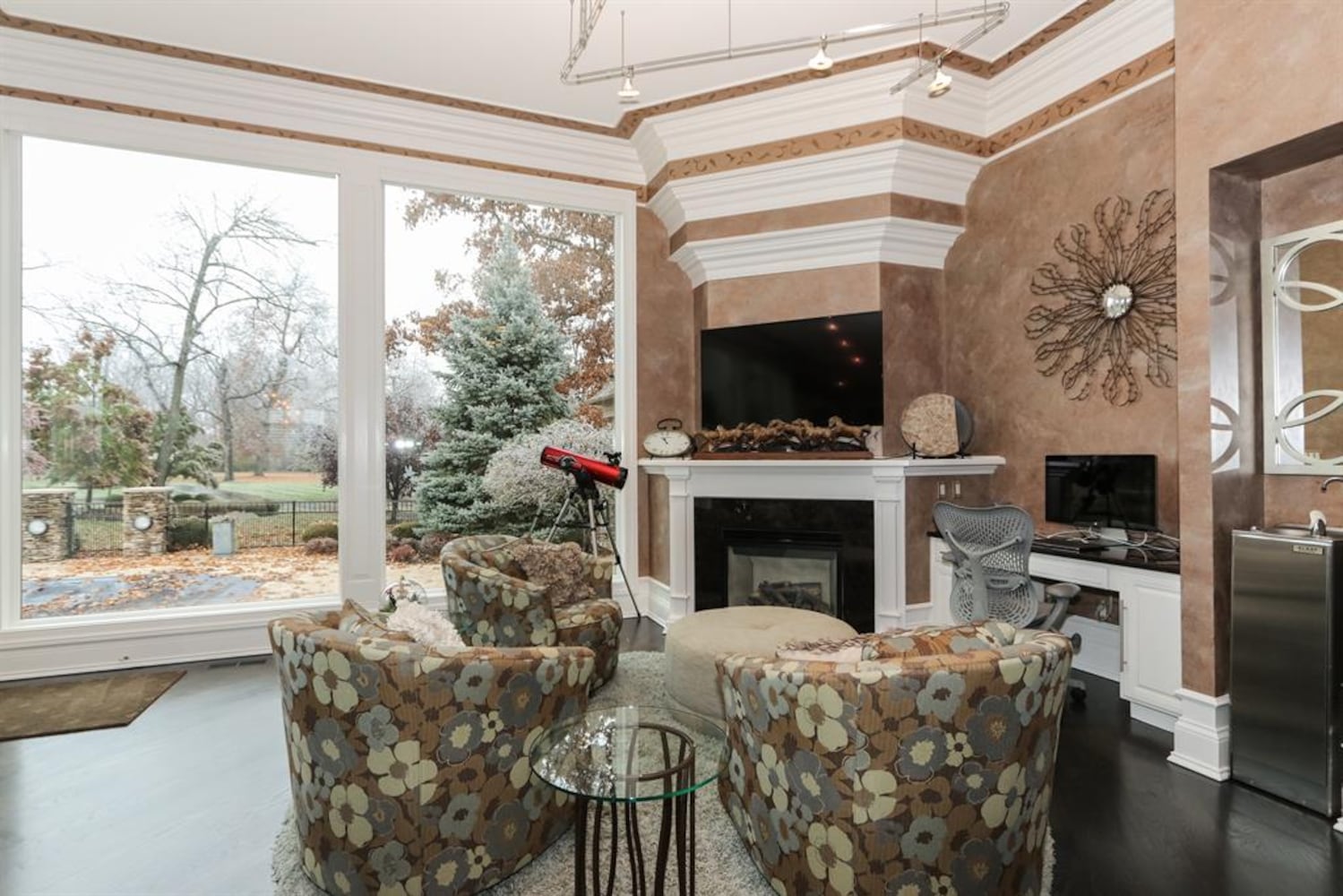 PHOTOS The most expensive home on the market in Mason