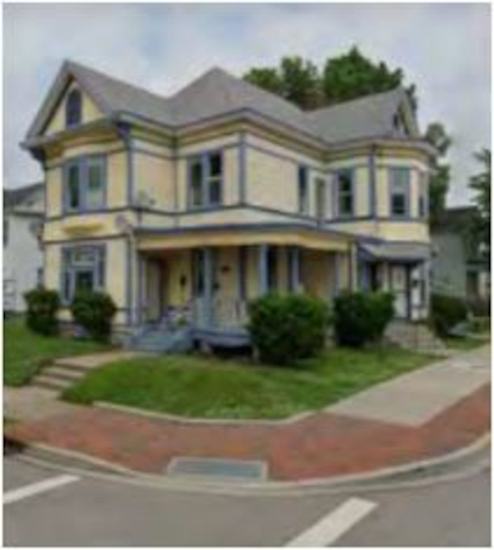 This building, at 2 N. 10th St., may eventually be razed to make way for the proposed development at 10th and High streets in Hamilton. This is not the building the city is considering purchasing. Contributed