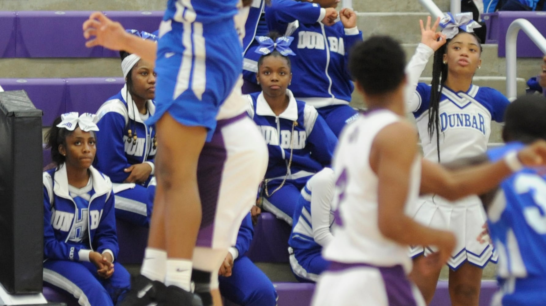 PHOTOS: Dunbar at Middletown, boys basketball