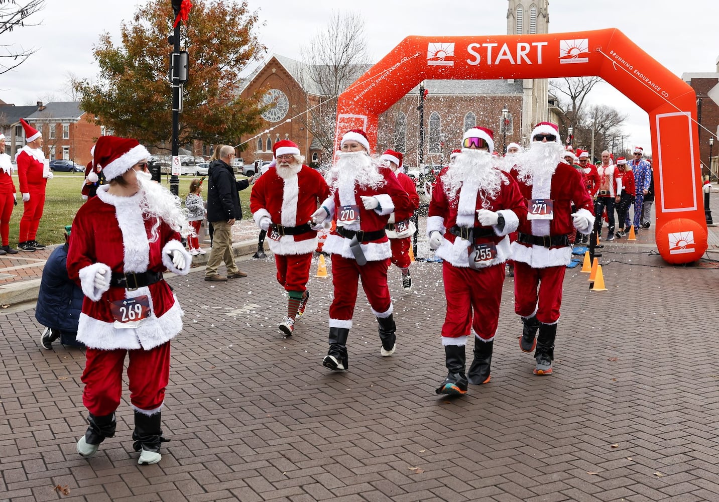 120223 SantaCon Hamilton