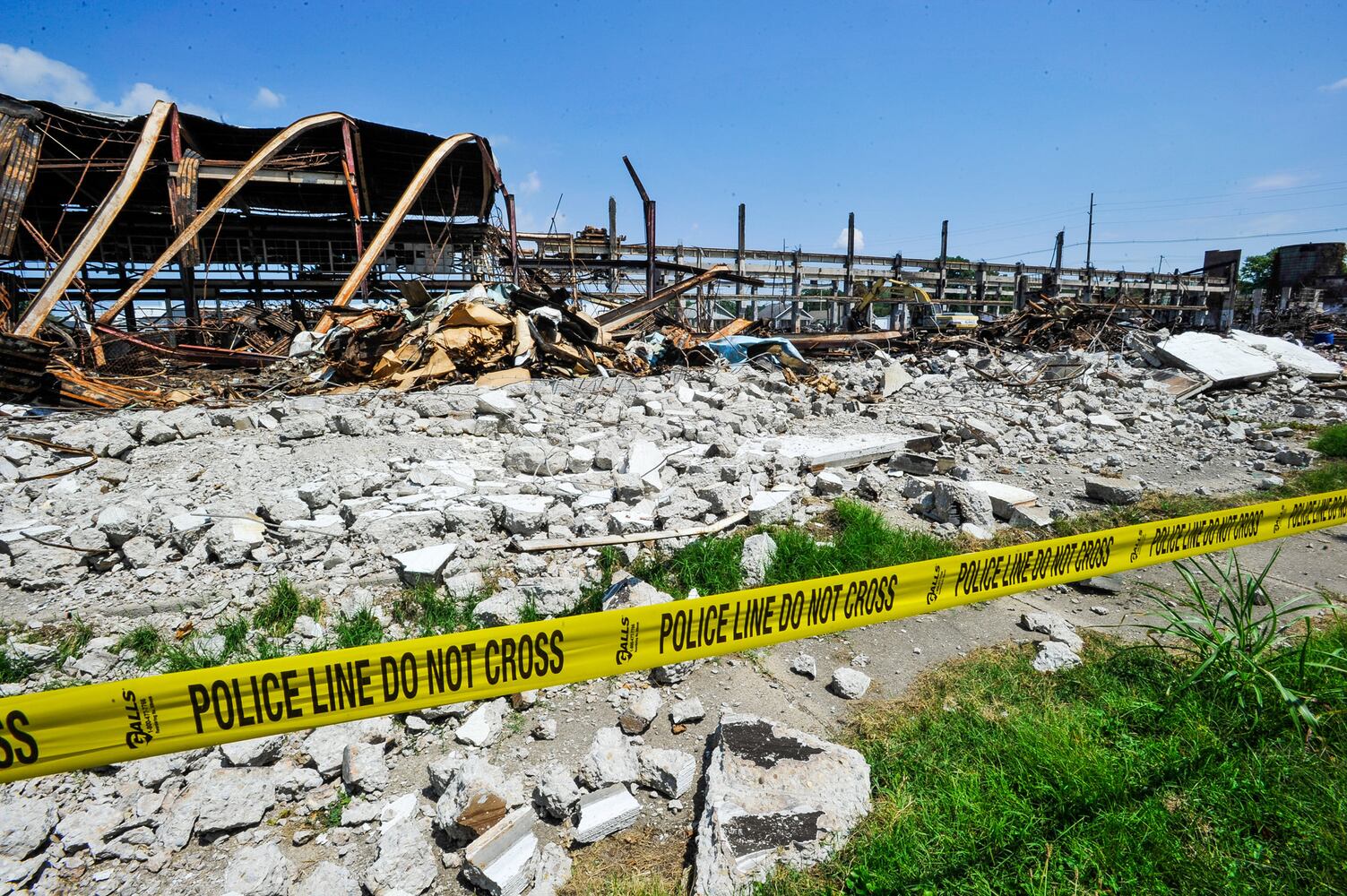 Crews demolish warehouse after massive fire in Hamilton