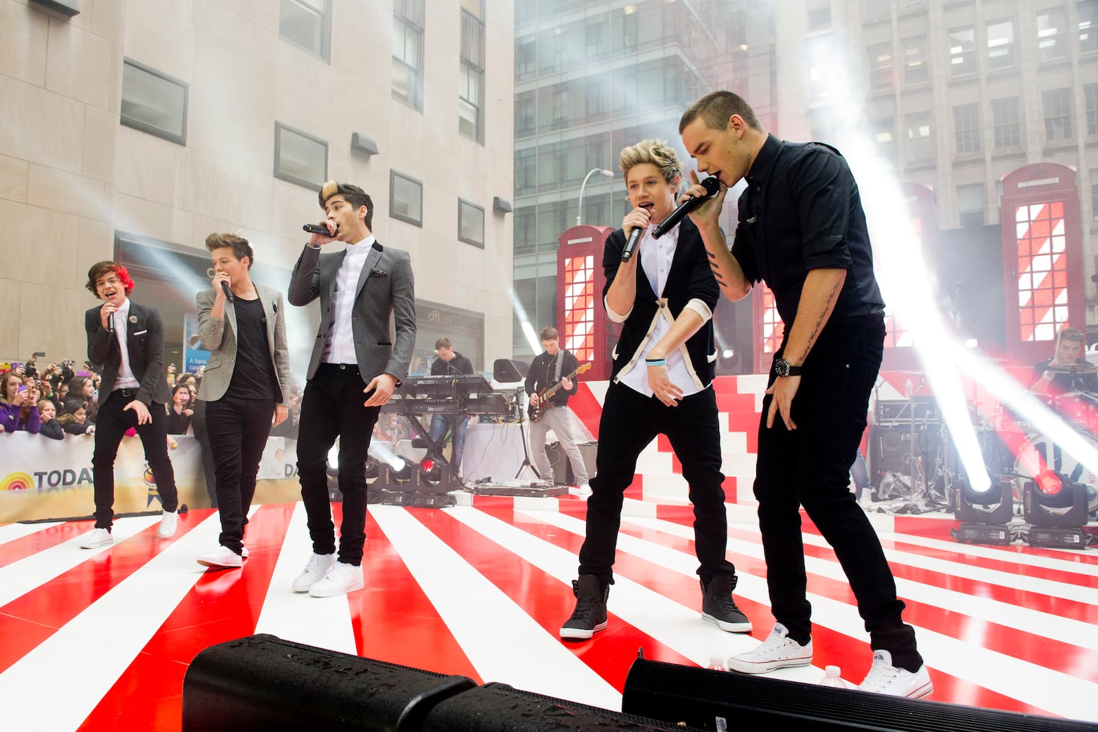 FILE - One Direction members, from left, Harry Styles, Louis Tomlinson, Zayn Malik, Niall Horan and Liam Payne perform on NBC's "Today" show, Nov. 13, 2012 in New York. (Photo by Charles Sykes/Invision/AP, File)