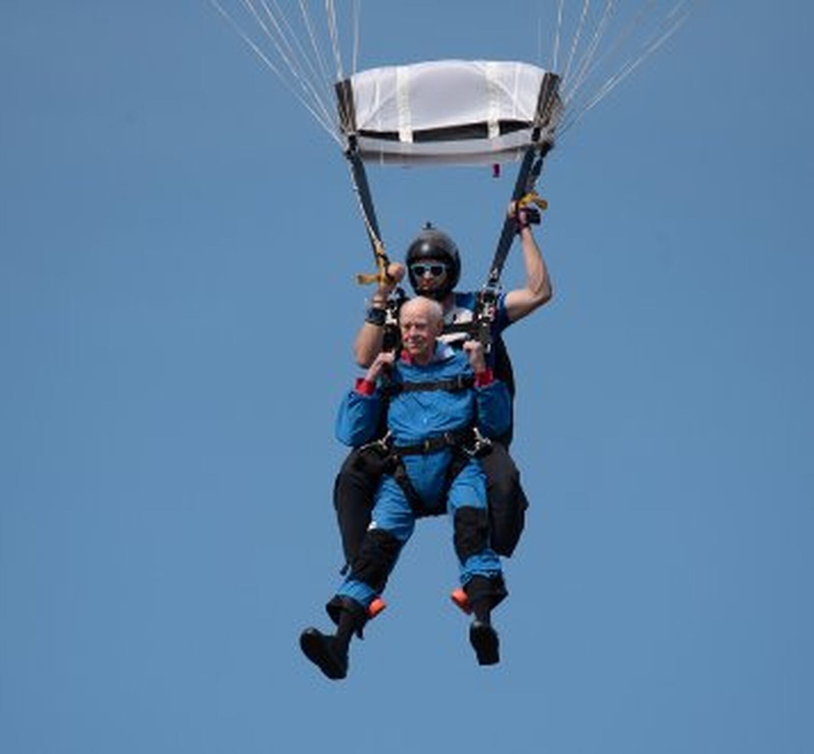 Franklin’s John Brown, 91, a veteran of three wars, said he thoroughly enjoyed his tandem jump with instructor Jacob Wilhelm from Start Skydiving last week at Middletown Regional Airport. Photo courtesy of Phats Photo