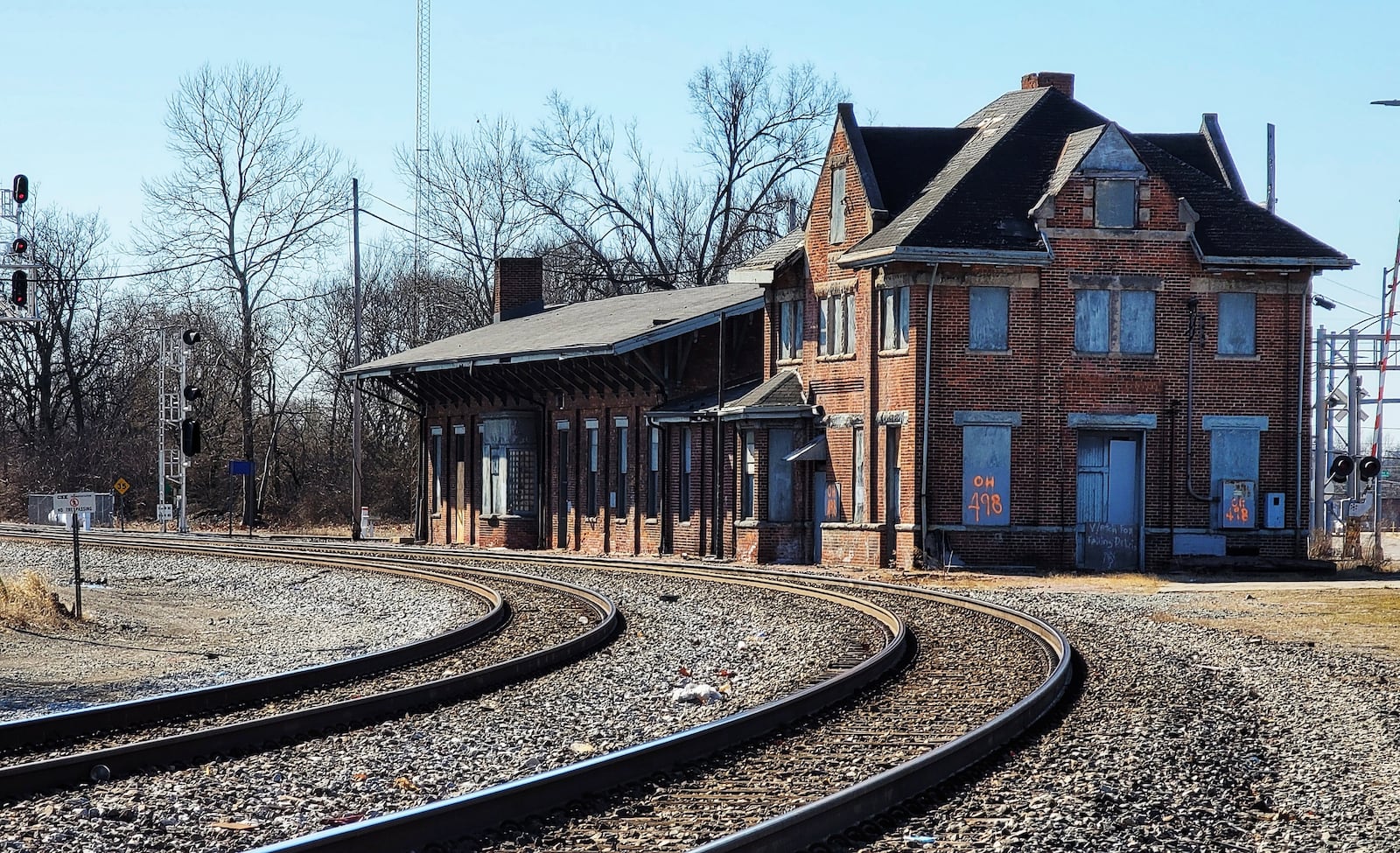 Hamilton Mayor Pat Moeller and others want to save the historic CSX station and move it elsewhere, but he is concerned the railroad is preparing to tear it down. NICK GRAHAM/STAFF