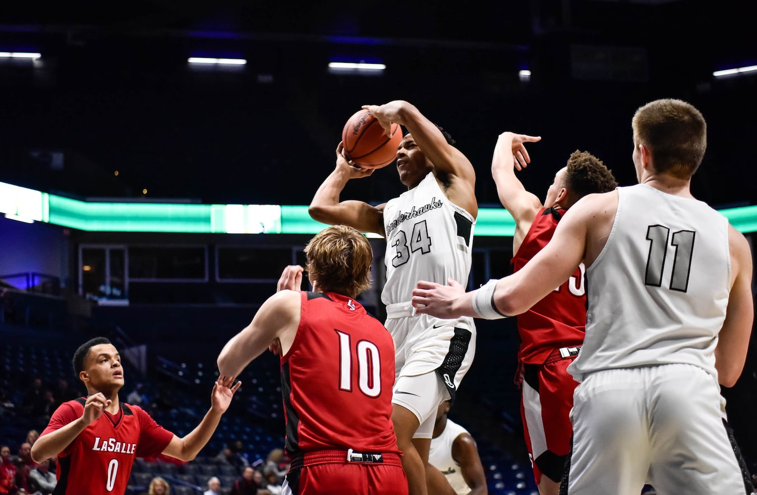 Centerville vs Moeller and Lakota East vs La Salle Regional basketball semifinals