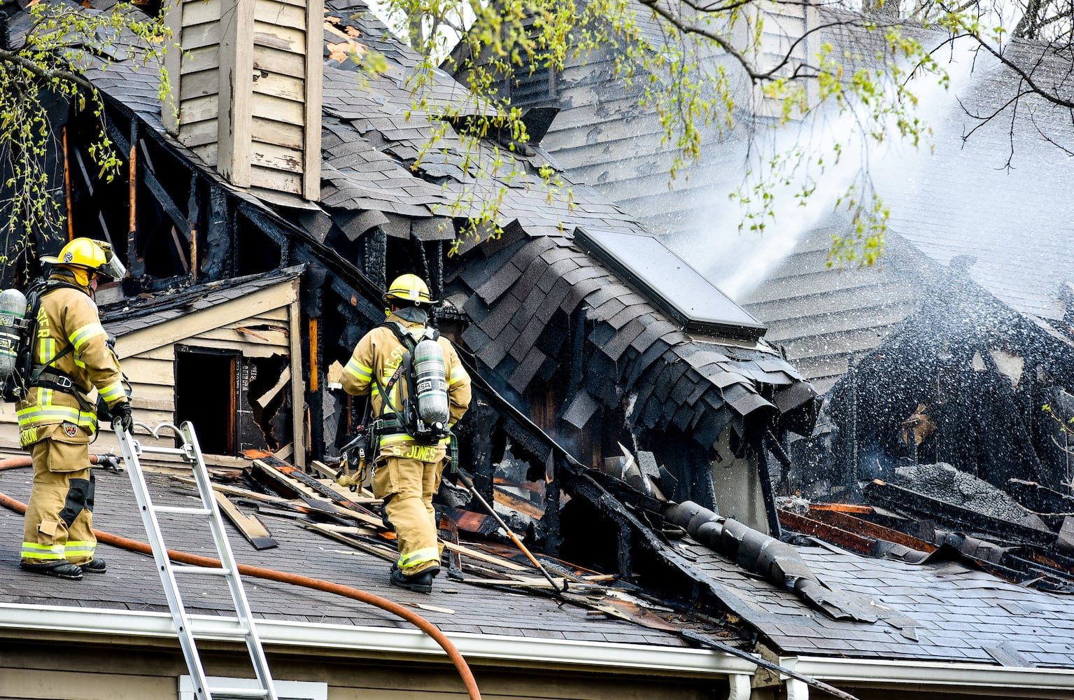 Residents displaced after West Chester apartment fire