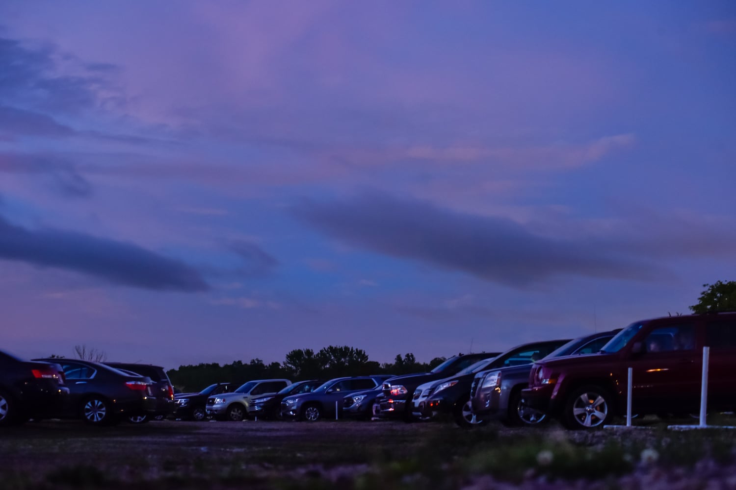 Hamilton High School seniors celebrate graduation at Holiday Auto Theatre drive-in