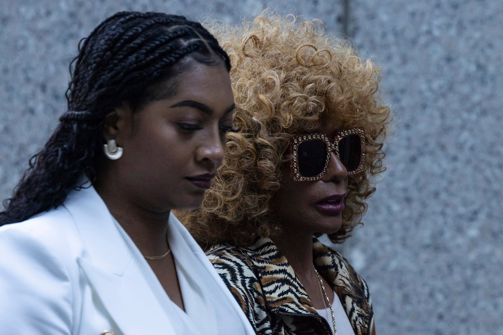 Janice Combs, right, mother of Sean "Diddy Combs, arrives at Manhattan federal court, Thursday, Oct. 10 2024, in New York. (AP Photo/Yuki Iwamura)