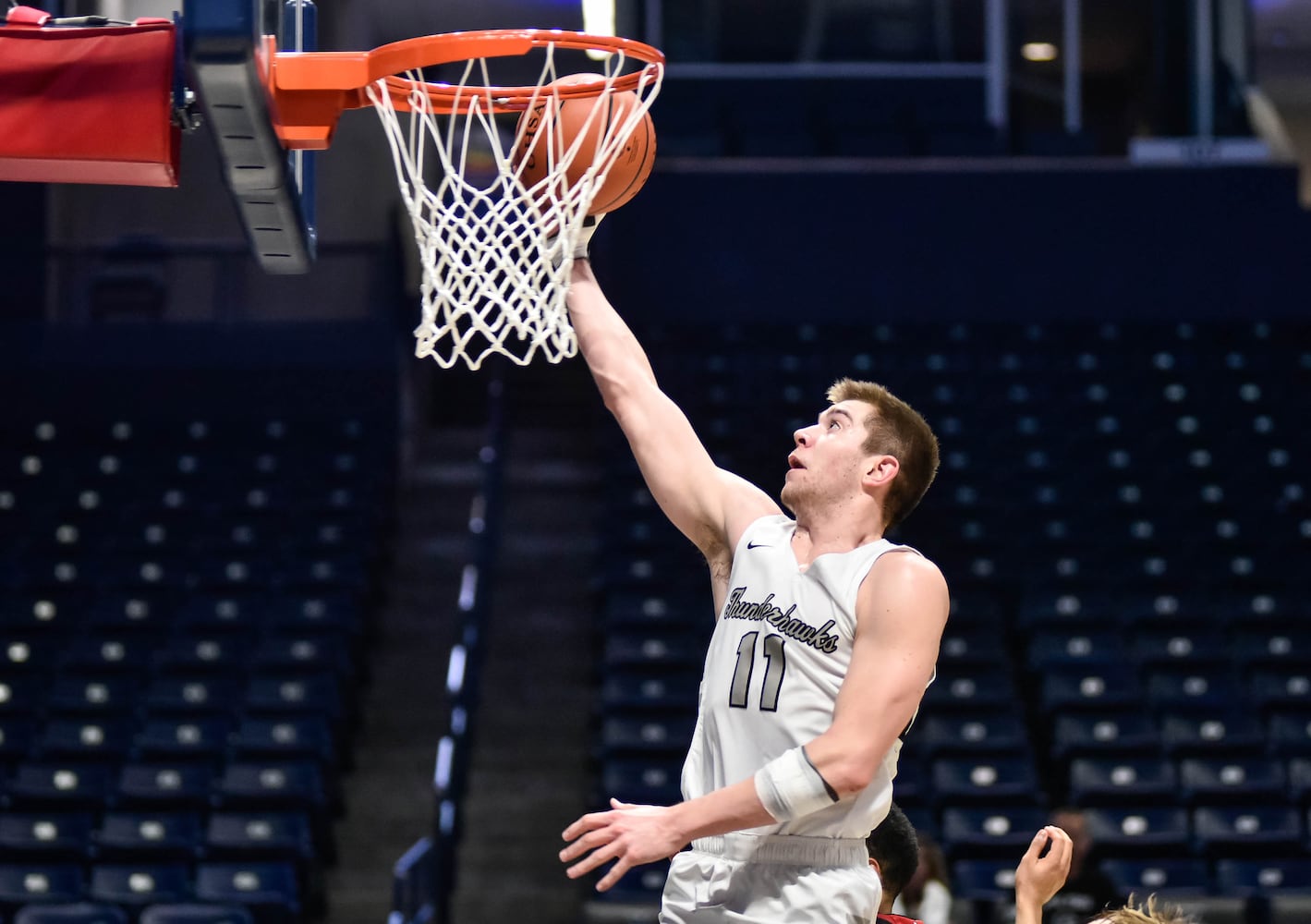 Centerville vs Moeller and Lakota East vs La Salle Regional basketball semifinals