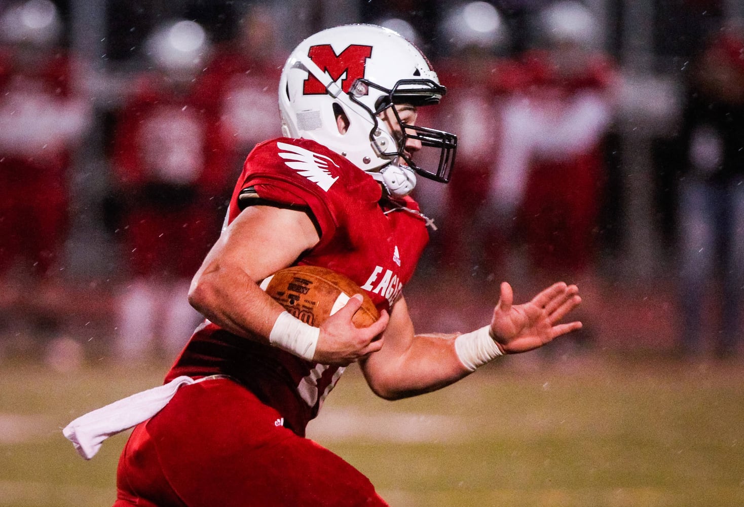 Fairfield vs Milford playoff football