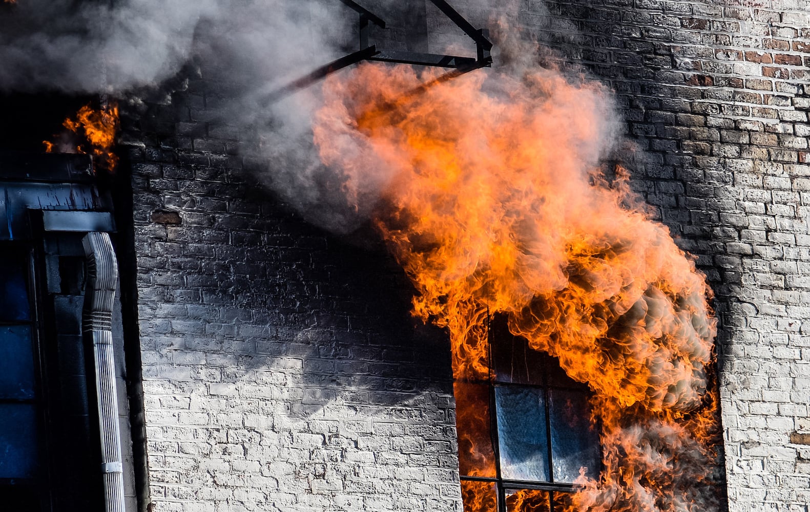 PHOTOS: Large fire at old Middletown Paperboard building on New Year’s Day