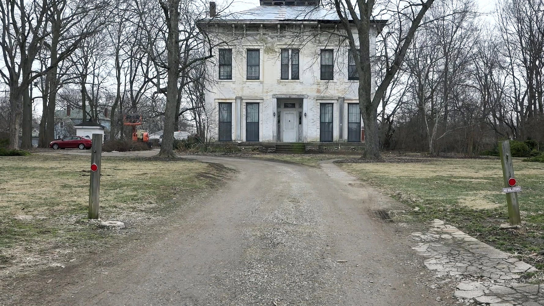 Historic Antebellum mansion being renovated in Lindenwald