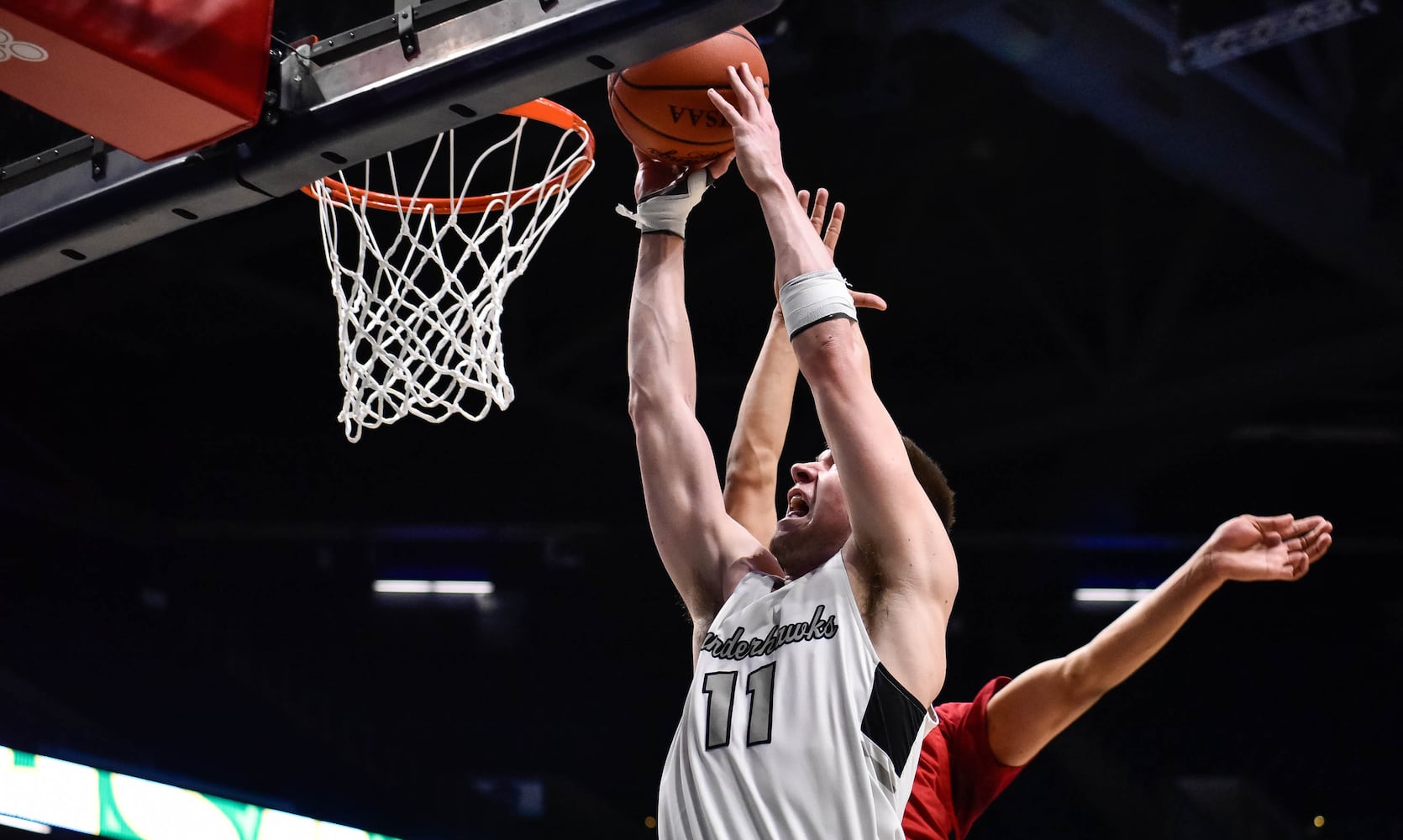 Centerville vs Moeller and Lakota East vs La Salle Regional basketball semifinals