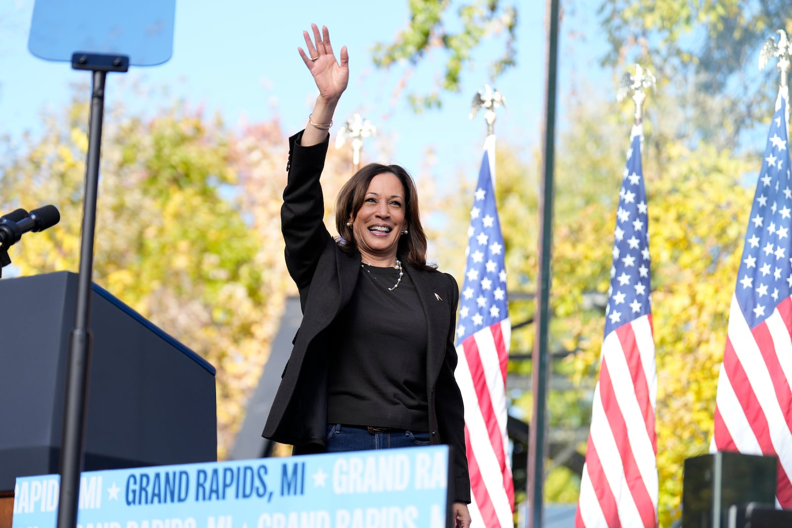 Democratic presidential nominee Vice President Kamala Harris departs after speaking during a campaign event at Riverside Park in Grand Rapids, Mich., Friday, Oct. 18, 2024. (AP Photo/Jacquelyn Martin)