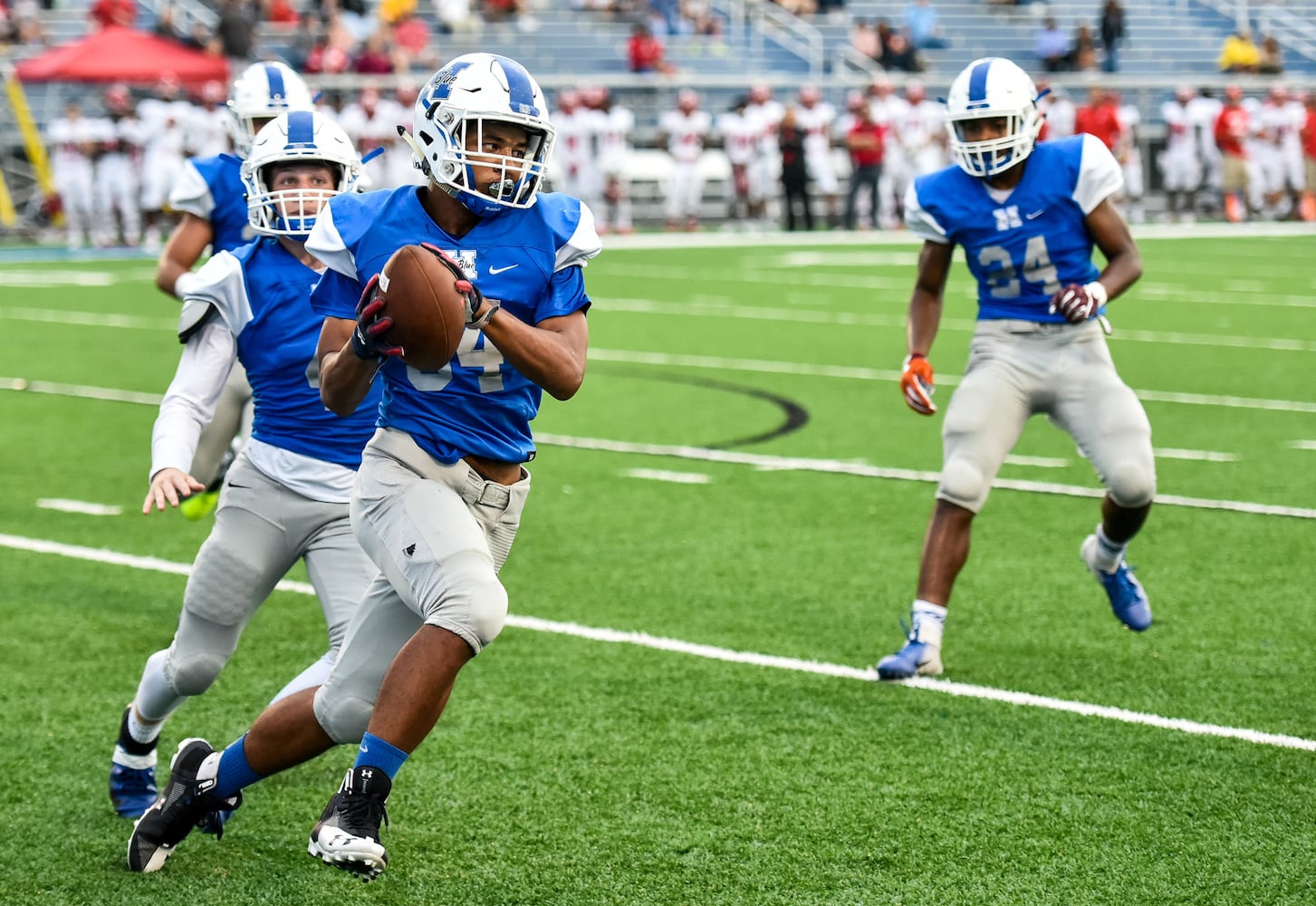 Hamilton vs Fairfield Football