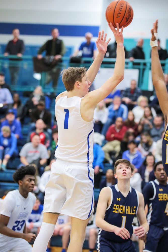 PHOTOS: Cincinnati Christian Vs. Seven Hills Basketball