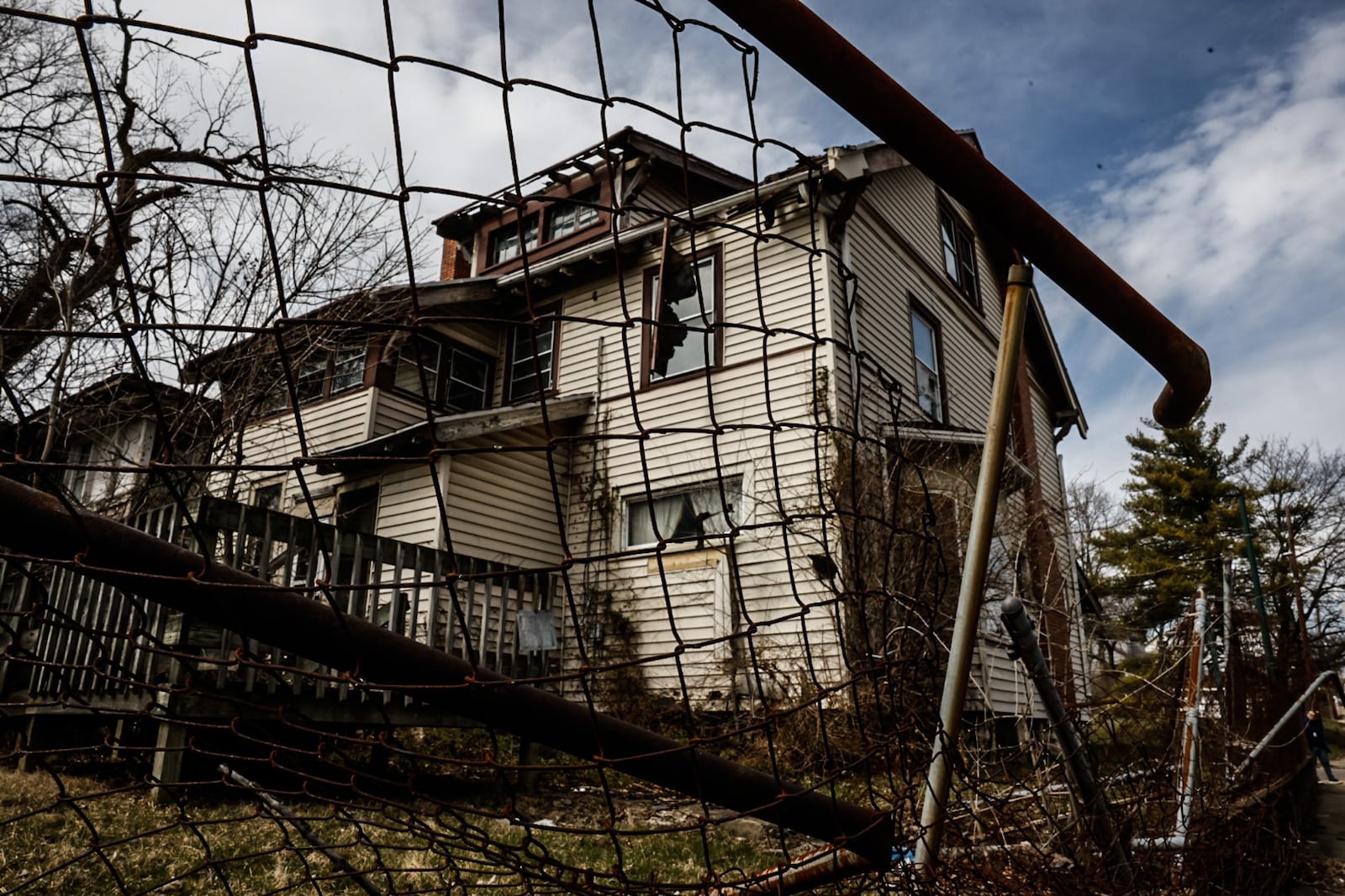 This Southern Dayton View house is in the 500 Block of Lexington Ave. JIM NOELKER/STAFF