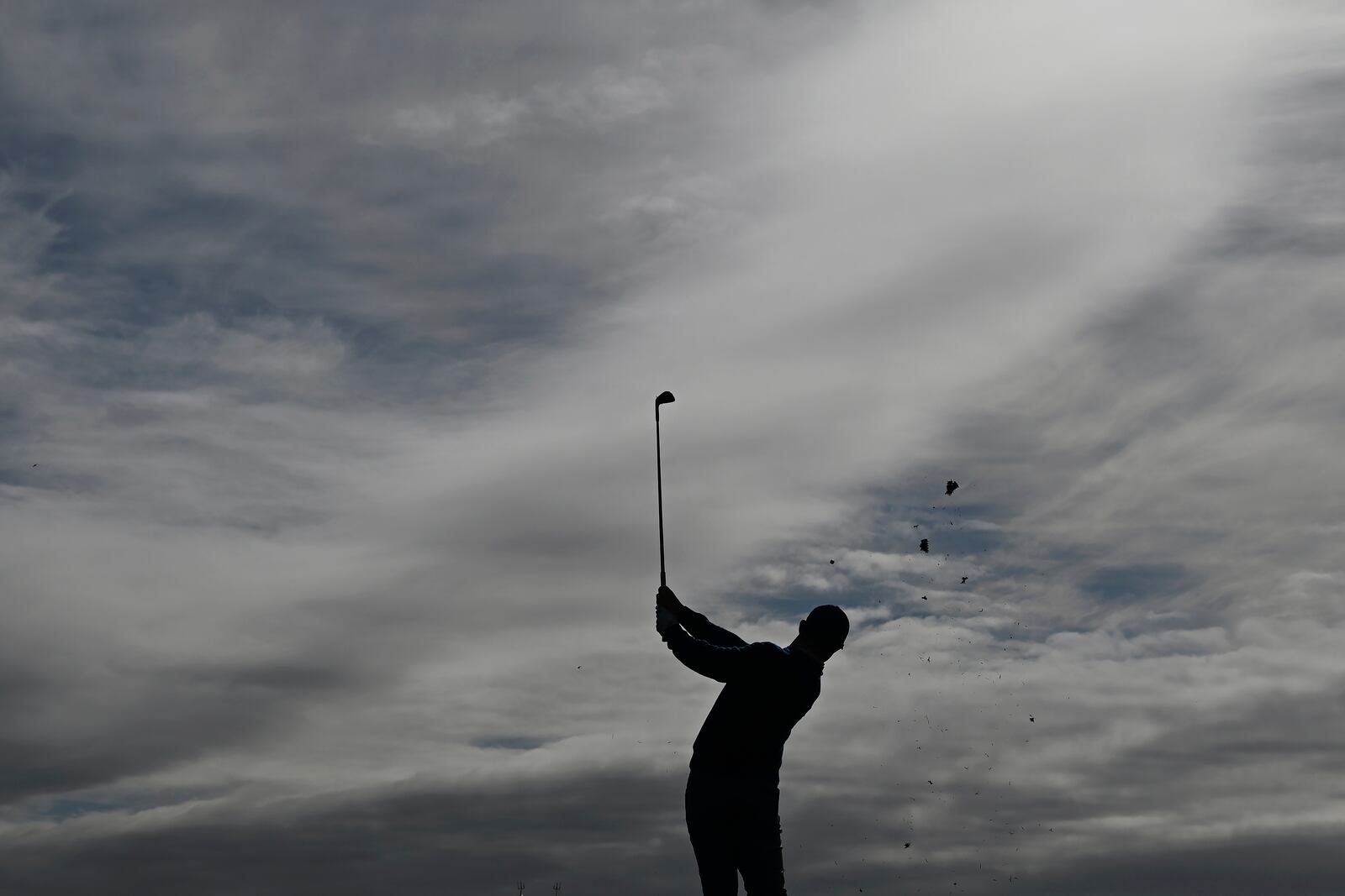 Rory McIlroy, of Northern Ireland, hits from the 17th tee at Pebble Beach Golf Links during the final round of the AT&T Pebble Beach Pro-Am golf tournament, Sunday, Feb. 2, 2025, in Pebble Beach, Calif. (AP Photo/Nic Coury)