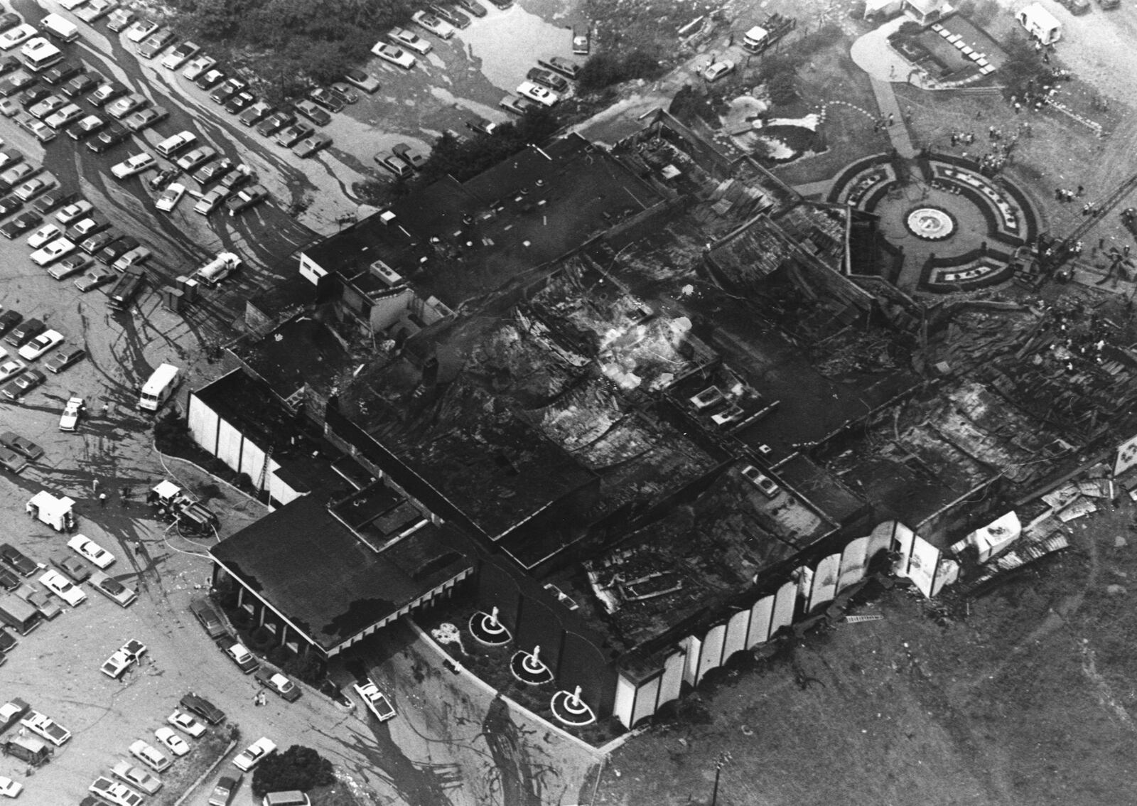 Aerial view of the Beverly Hills Supper Club in May 1977.