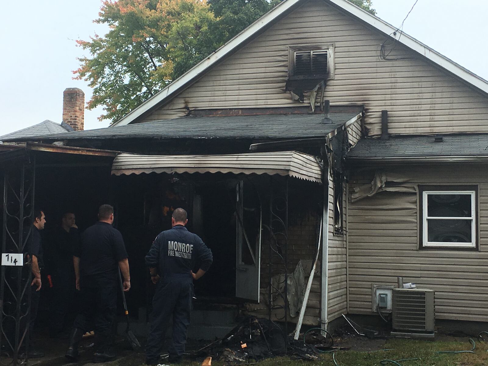 Middletown and Monroe fire investigators are trying to determine the cause of a house fire in the 700 block of Elsmere Street. The house was vacant this morning and there were no injuries, fire officials said.